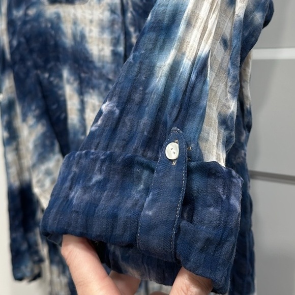 Tie Dye Collared Tunic - Size Medium - Picture 7 of 9